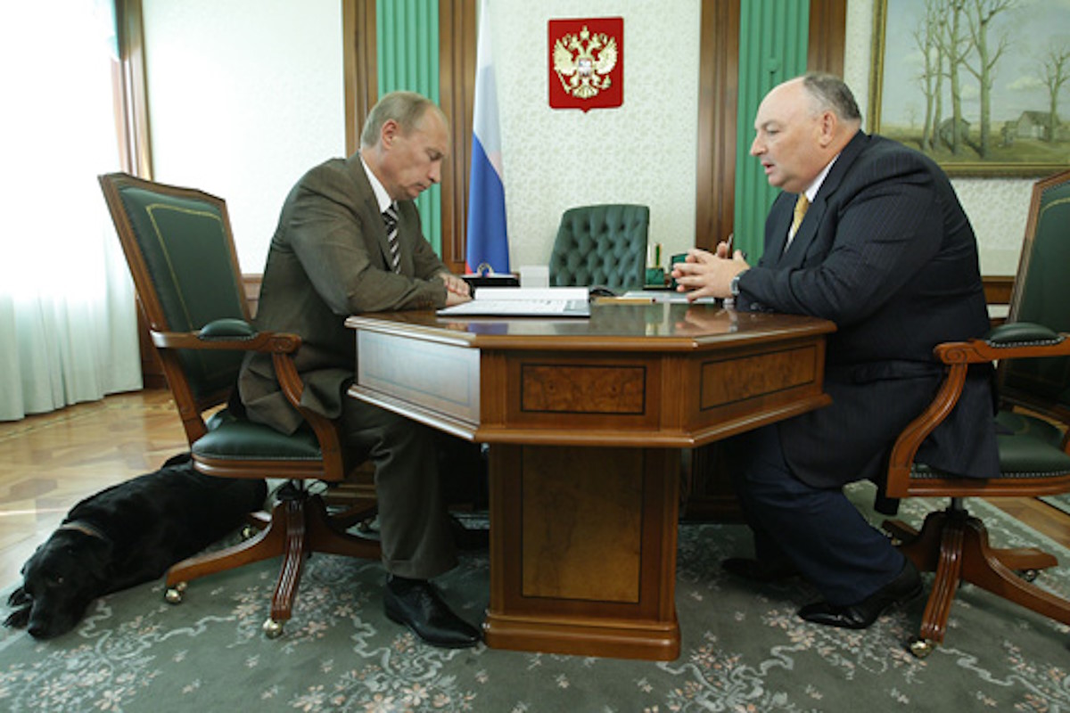 27 july, 2010 Prime Minister Vladimir Putin meeting with Chairman of the Akron Coordinating Council Vyacheslav Kantor / archive.premier.gov.ru