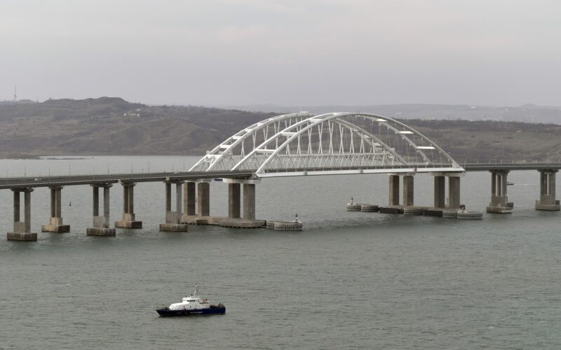 The House of Representatives slaps on individuals involved in the construction of the Crimean Bridge