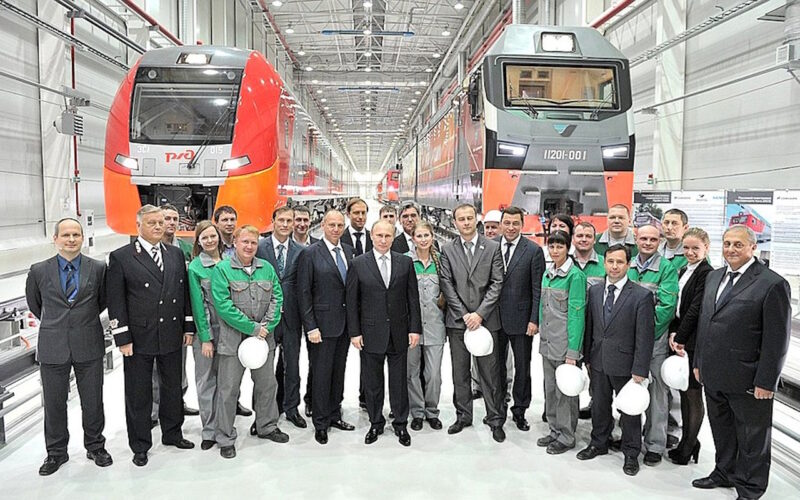 President of Russia Vladimir Putin visited the Ural Locomotives company in Verkhnyaya Pyshma during his visit to Sverdlovsk Region. 2013 / Photo: kremlin.ru