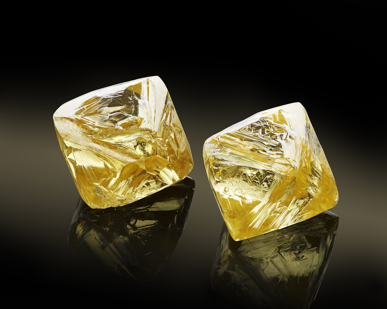 Russian diamond mining company Alrosa leaves Angola due to sanctions ...