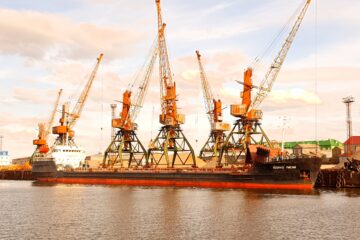 EU sanctions hurt Russia’s leading manufacturer of port cranes