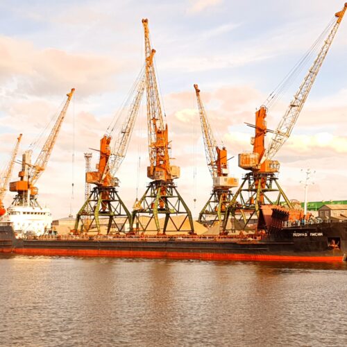 EU sanctions hurt Russia’s leading manufacturer of port cranes