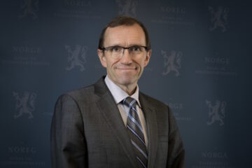 Norway supports the lifting of sanctions on Syria