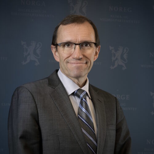 Norway supports the lifting of sanctions on Syria