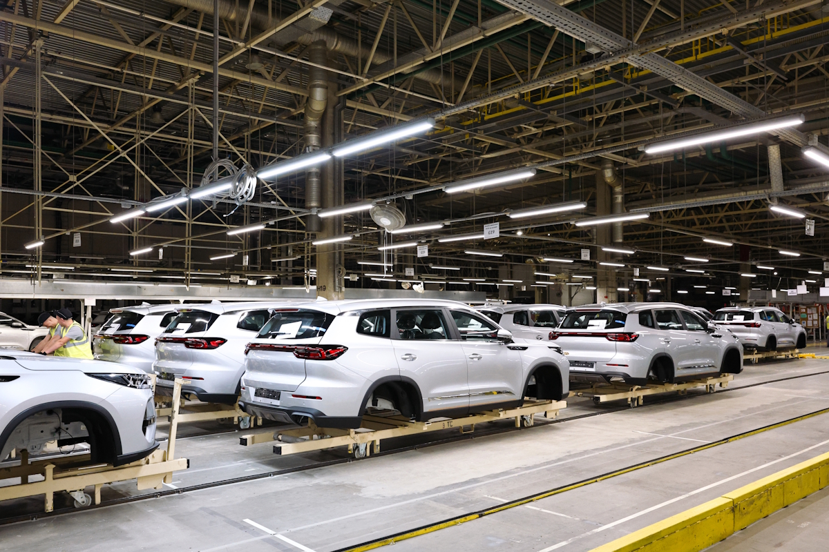 There is a car-making manufacturing plant in the Russian city of St. Petersburg where they actually assemble Chery clones under the Xcite brand / gov.spb.ru