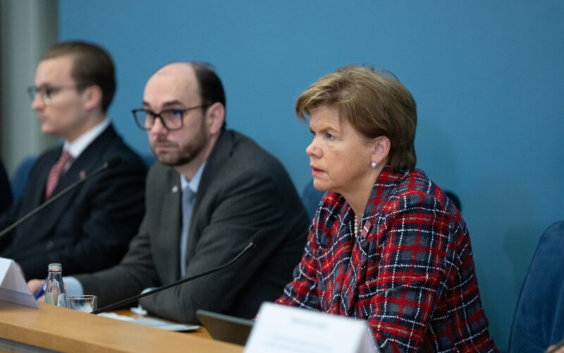 Latvia calls for new sanctions against Russia