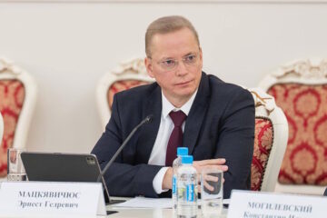 EU imposes sanctions on the Russian military and propagand